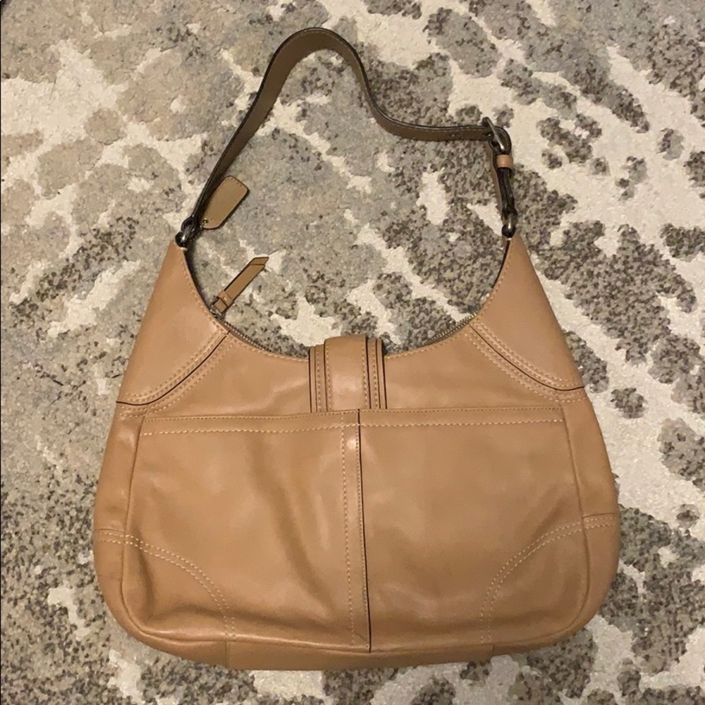 Coach leather shoulder bag - Picture 5 of 7